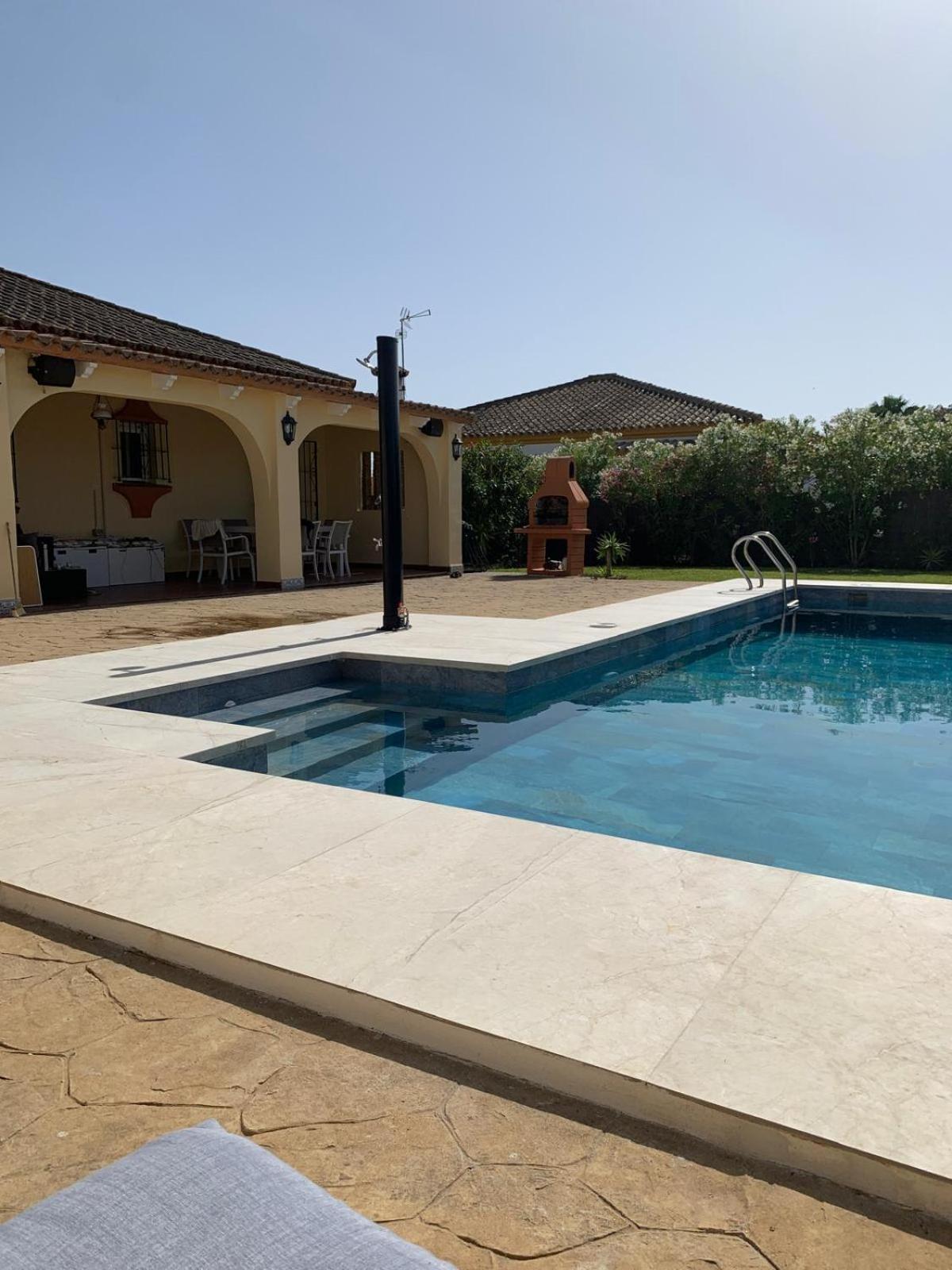 Traumhaus Fuer 6 Personen Mit Spektakulaerem Privaten Pool Und Schoenem Ausblick In Die Natur Hozanejos Eksteriør billede